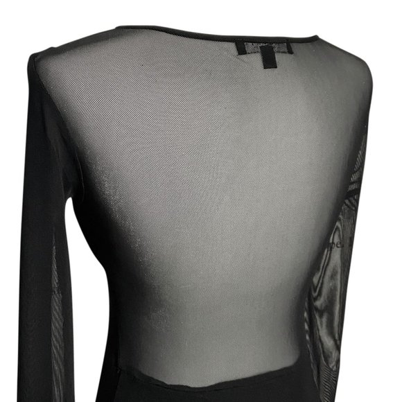 Hands on Chest Dress - Picture 4 of 5